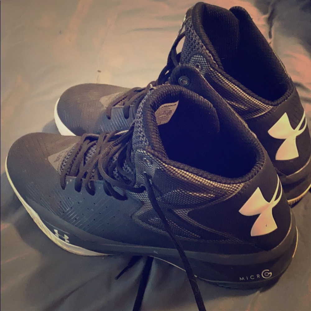 Under Armour Basketball Shoes